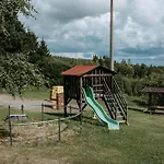 Em Javornik