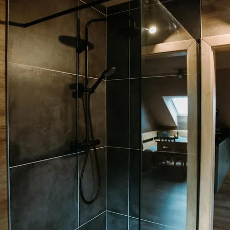 Appartamento Em Javornik